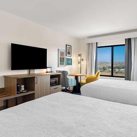 Hampton Inn & Suites Corona, Ca Exteriör bild