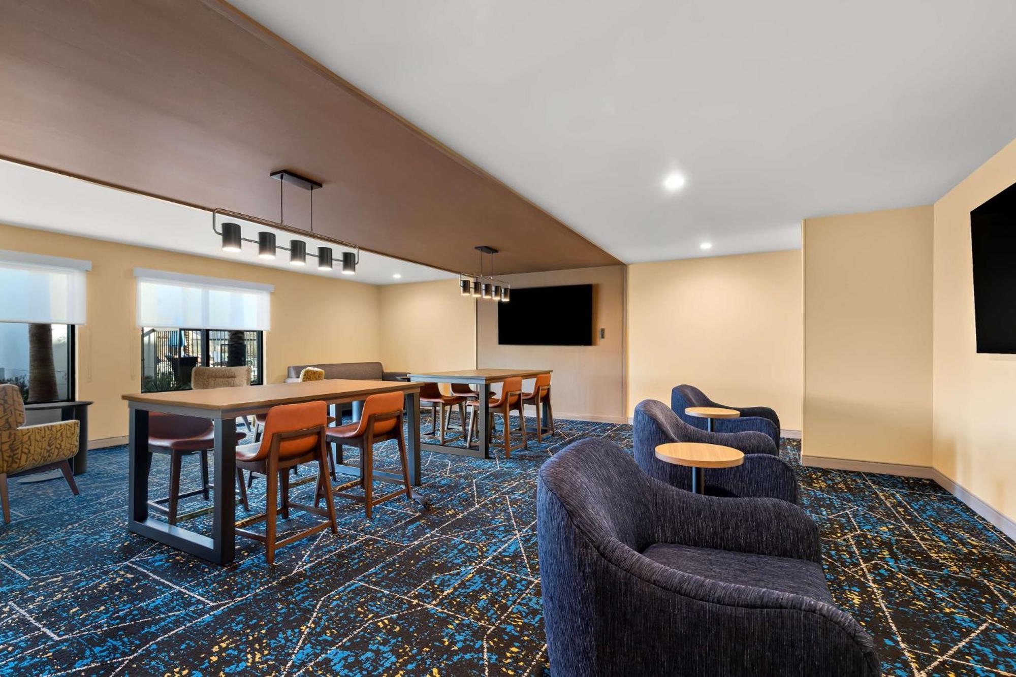 Hampton Inn & Suites Corona, Ca Exteriör bild