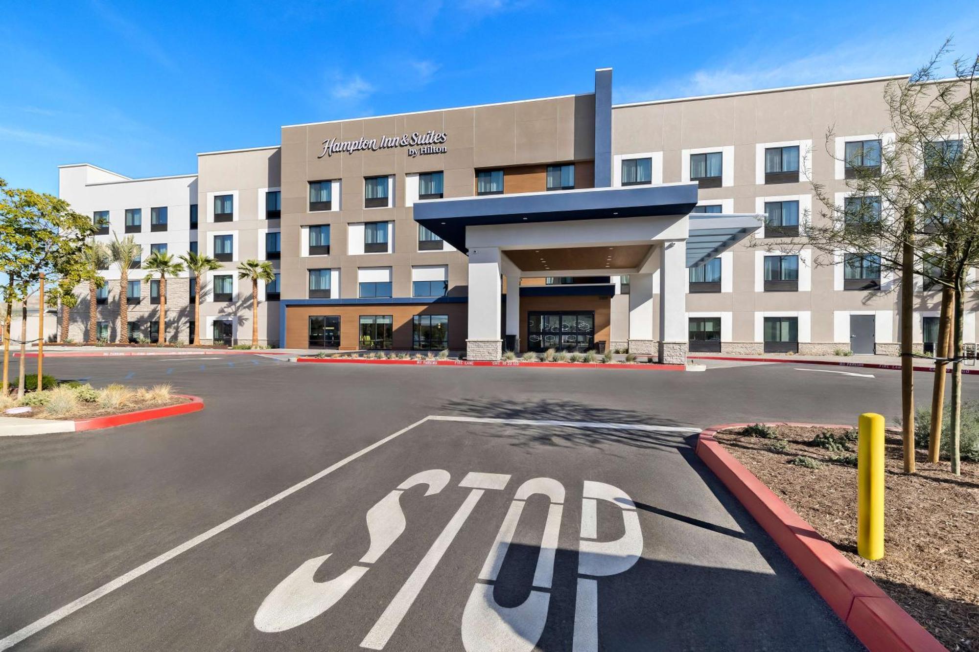 Hampton Inn & Suites Corona, Ca Exteriör bild